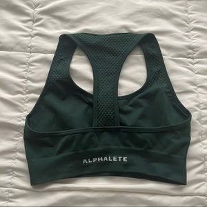 Alphalete sports bra